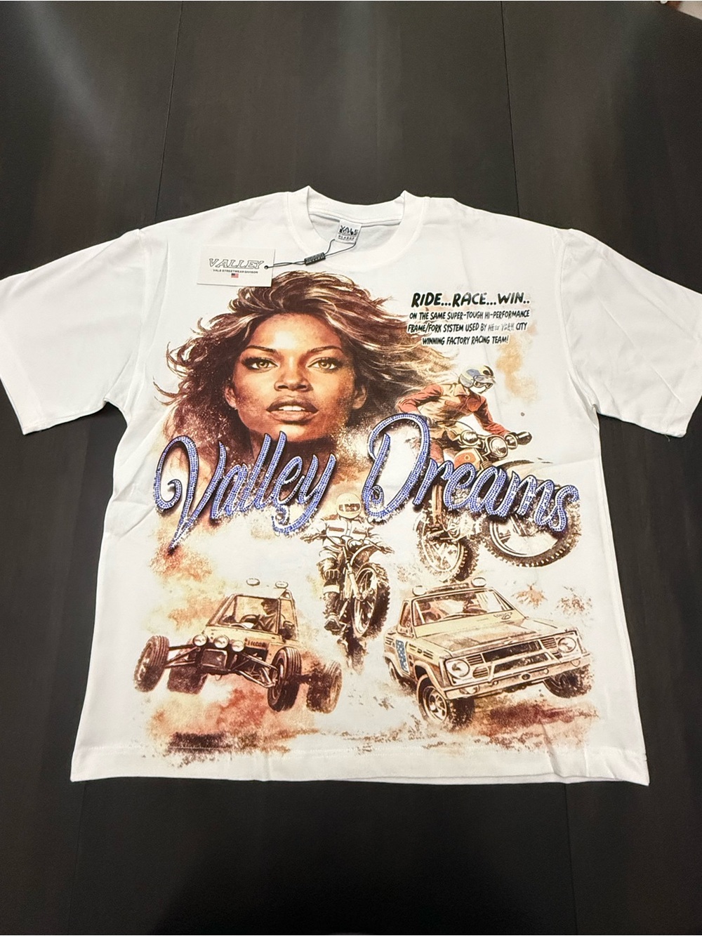 Valley Dreams White Graphic Short Sleeve Tee